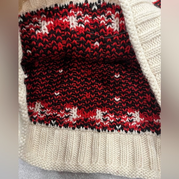 [S]Zara Geometric Holiday Wool Blend Cropped Sweater - Picture 4 of 10